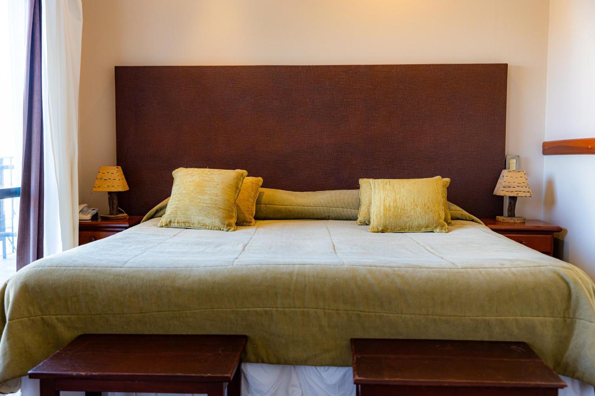 Hotel Los Sauces Cafayate Eksteriør bilde