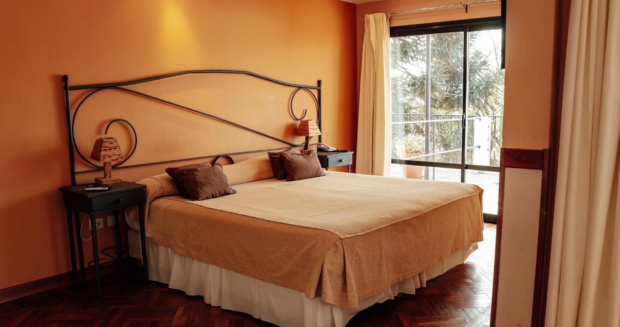 Hotel Los Sauces Cafayate Eksteriør bilde